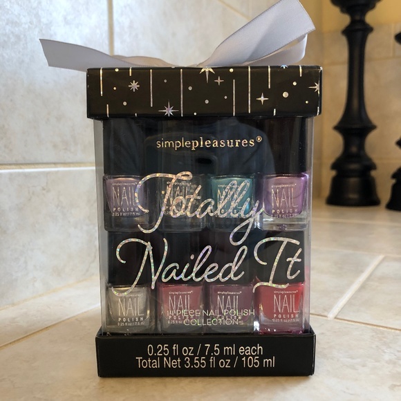 Simplepleasures - Totally Nailed It - Nail Polish Gift Set - Picture 1 of 3